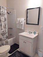 Dalley's Cozy Apartments