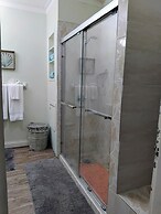 Dalley's Cozy Apartments