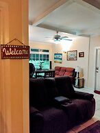 Dalley's Cozy Apartments