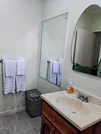 Dalley's Cozy Apartments