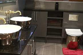 3Br - Sleeps6 - 15min Central London and Gatwick