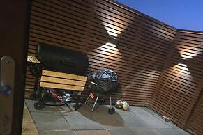 3Br - Sleeps6 - 15min Central London and Gatwick