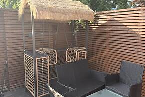 3Br - Sleeps6 - 15min Central London and Gatwick