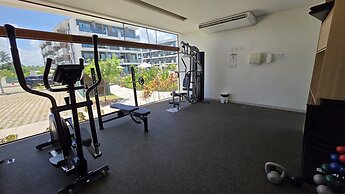 Makia Beach Exp 08A by La Playa