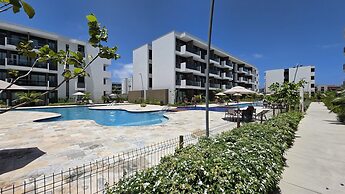 Makia Beach Exp 08A by La Playa