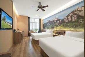 Youth Sunshine Hotel