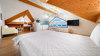 Namhae Montmartre Pension