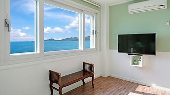 Namhae Montmartre Pension