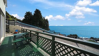 Namhae Montmartre Pension