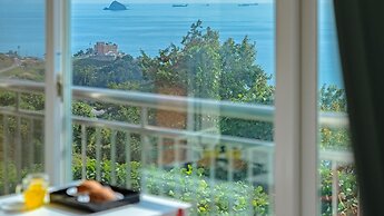 Namhae Montmartre Pension