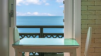 Namhae Montmartre Pension