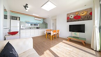 Namhae Montmartre Pension