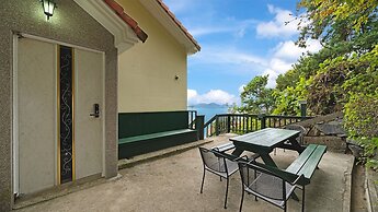 Namhae Montmartre Pension