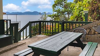 Namhae Montmartre Pension