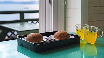 Namhae Montmartre Pension