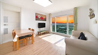 Namhae Montmartre Pension