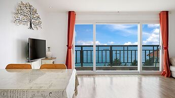 Namhae Montmartre Pension