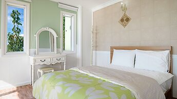 Namhae Montmartre Pension