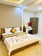 Newlife Hotel LB - by BAY LUXURY