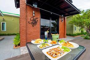 Sky Hip Resort Pattaya City