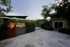 Sky Hip Resort Pattaya City