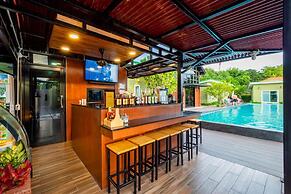 Sky Hip Resort Pattaya City