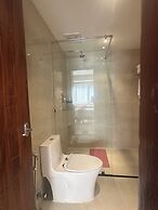 Hotel Middle Path and Spa