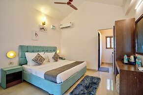 CLOSE2C BY THE ARKS VILLA