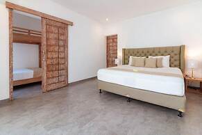 Lempuyang Boutique Hotel