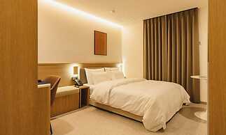 Chuncheon Hound Hotel Namchuncheon Station