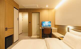 Chuncheon Hound Hotel Namchuncheon Station