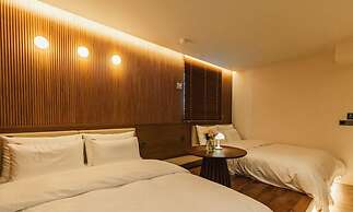 Chuncheon Hound Hotel Namchuncheon Station