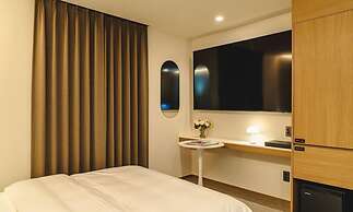 Chuncheon Hound Hotel Namchuncheon Station