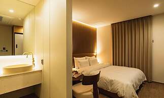 Chuncheon Hound Hotel Namchuncheon Station