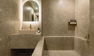 Chuncheon Hound Hotel Namchuncheon Station