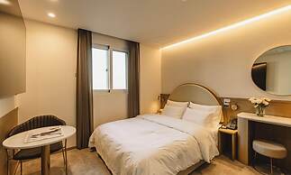 Chuncheon Hound Hotel Namchuncheon Station