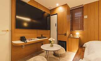 Chuncheon Hound Hotel Namchuncheon Station