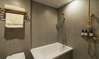 Chuncheon Hound Hotel Namchuncheon Station