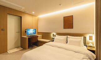 Chuncheon Hound Hotel Namchuncheon Station