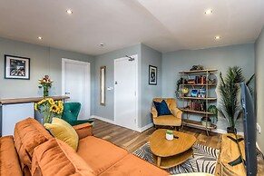 Host Stay Catharine Quarters