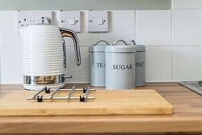 Host Stay Catharine Quarters