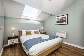 Host Stay Catharine Quarters