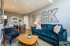 Host Stay Catharine Quarters