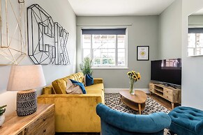 Host Stay Catharine Quarters