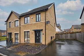 Host Stay Chippenham Close