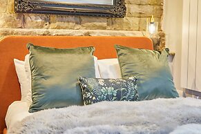 Host Stay The Churchside Well