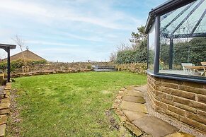 Host Stay The Churchside Well