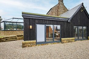 Host Stay The Churchside Well