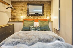 Host Stay The Churchside Well