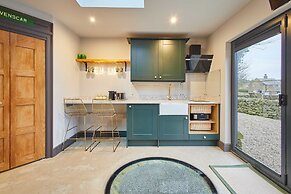 Host Stay The Churchside Well